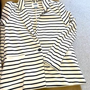 Beautiful jacket size s